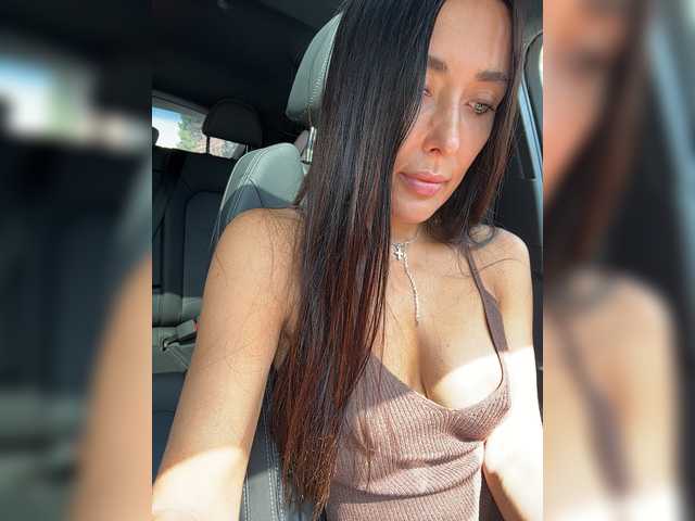 go to chat with Marianna_