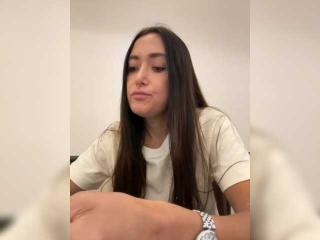 Marianna_ live cam preview