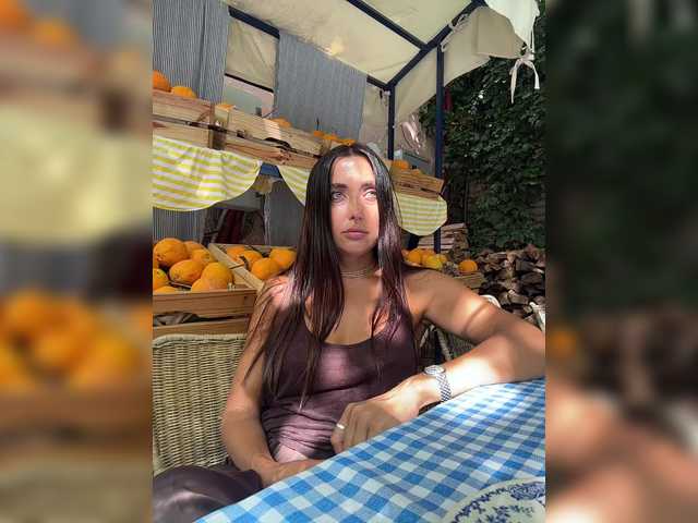 linahelen live cam on BongaCams