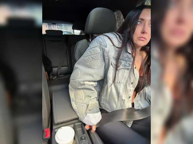 linahelen's BongaCams show and profile