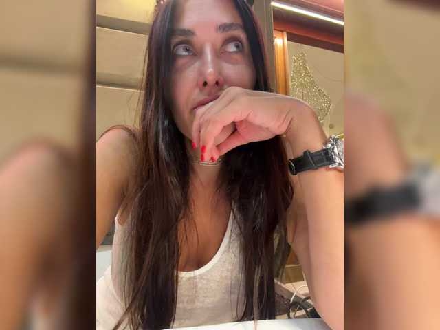 linahelen live webcam show
