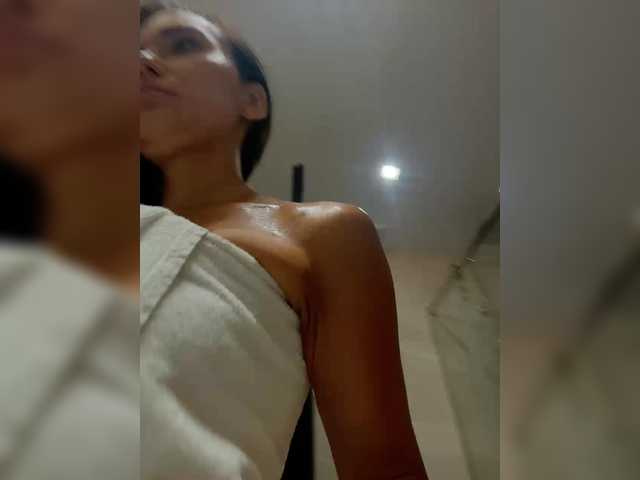 linahelen live cam on BongaCams
