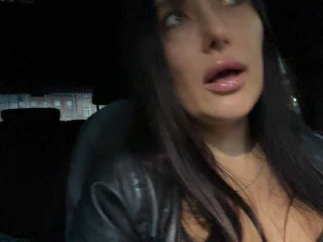  linahelen chat room