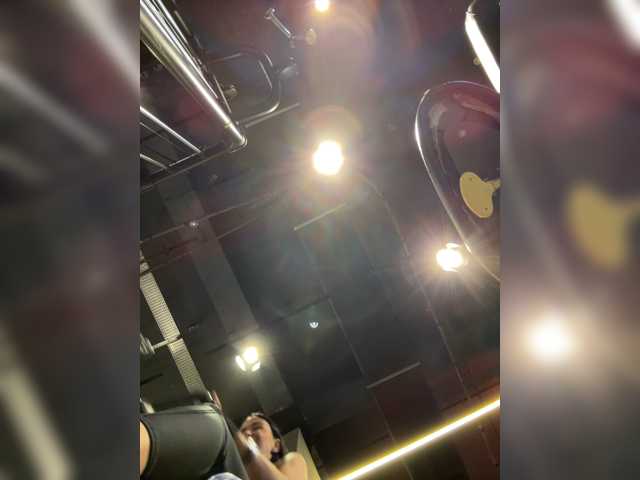 Live трансляция Marianna_ - slutnetki.online