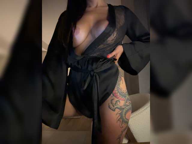 linahelen live cam on BongaCams