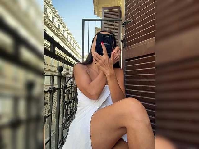 linahelen live webcam show