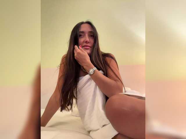 linahelen, en directo ahora en BongaCams