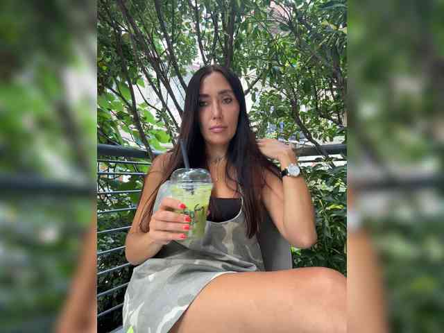 linahelen Sex Cam Show