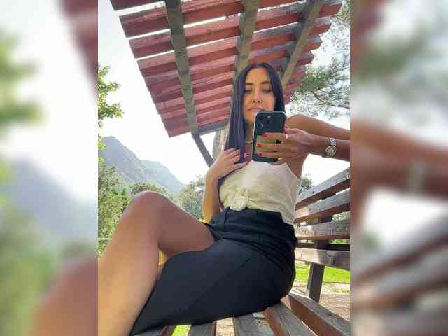 Model: Marianna_