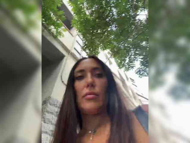 linahelen Sex Cam Show
