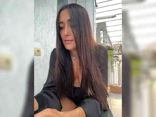 linahelen Sex Cam Show