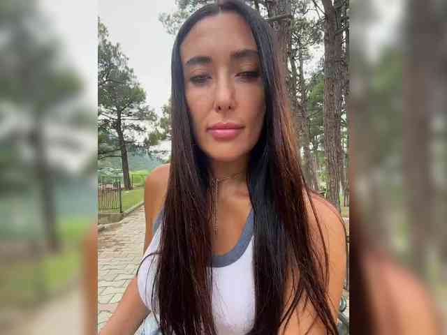 linahelen Sex Cam Show