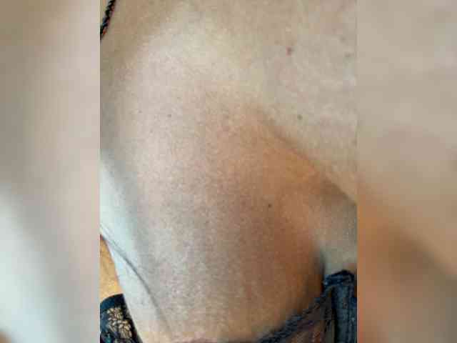 Marianna_'s live stream