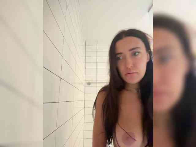 linahelen Sex Cam Show