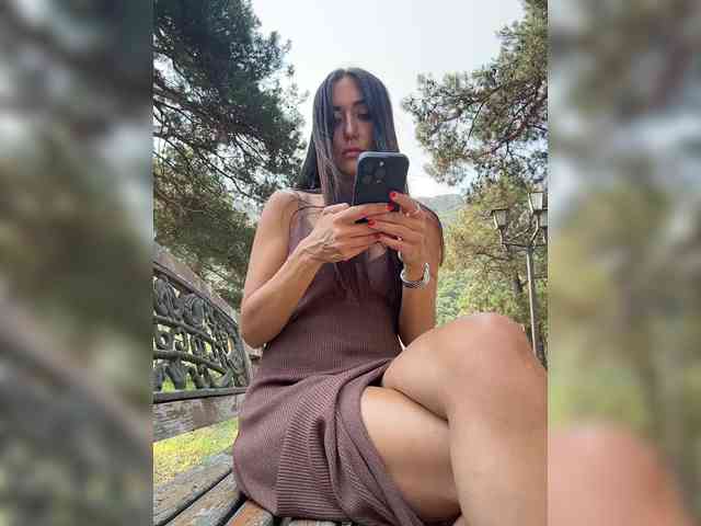 linahelen Sex Cam Show