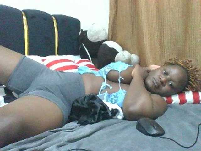 BoobieQueen live cam on BongaCams