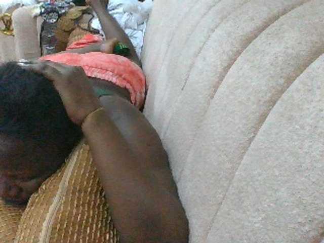 BoobieQueen live cam on