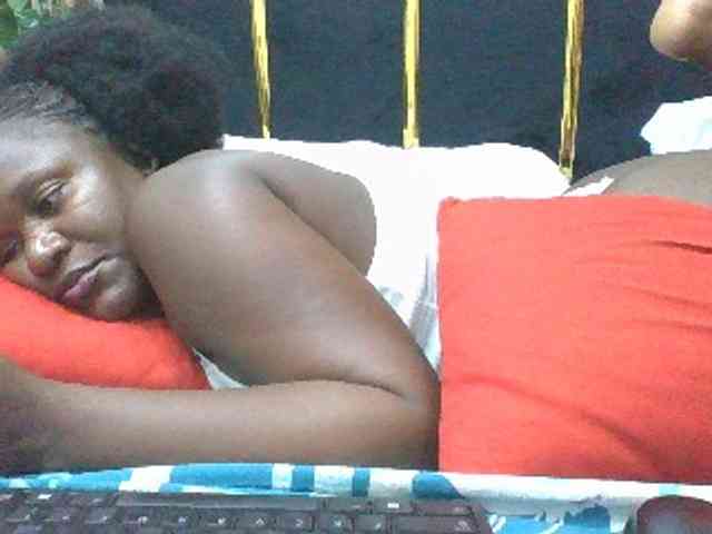 BoobieQueen webcam
