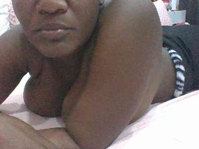 BoobieQueen webcam