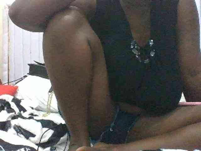 BoobieQueen webcam