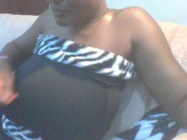 BoobieQueen webcam