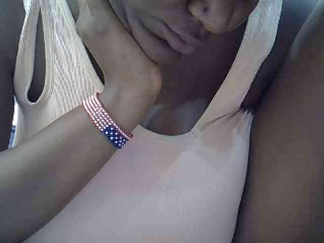 BoobieQueen webcam