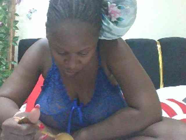 BoobieQueen webcam