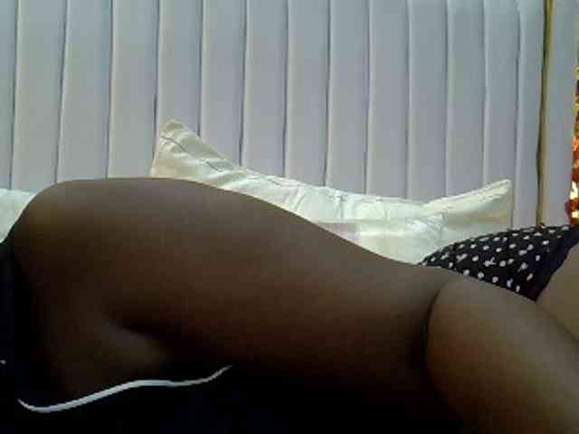 BoobieQueen webcam