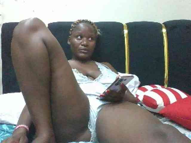 BoobieQueen webcam