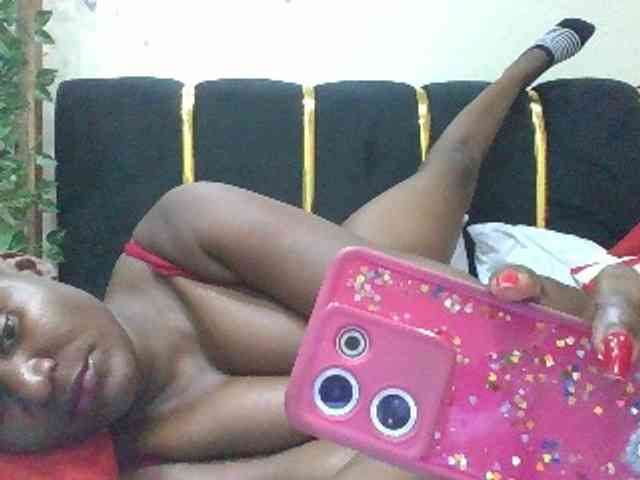 BoobieQueen webcam