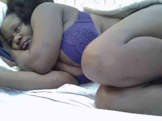 BoobieQueen webcam