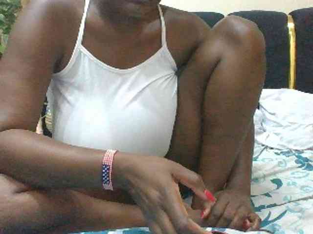 BoobieQueen webcam