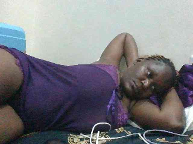 BoobieQueen webcam
