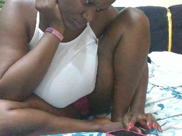 BoobieQueen webcam