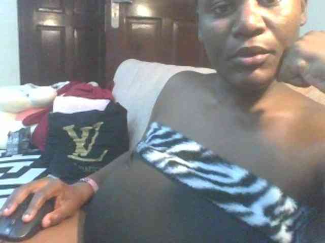 BoobieQueen webcam