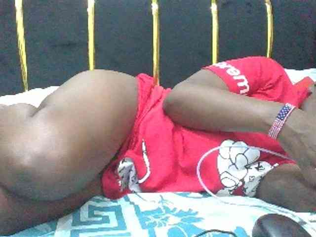 BoobieQueen webcam