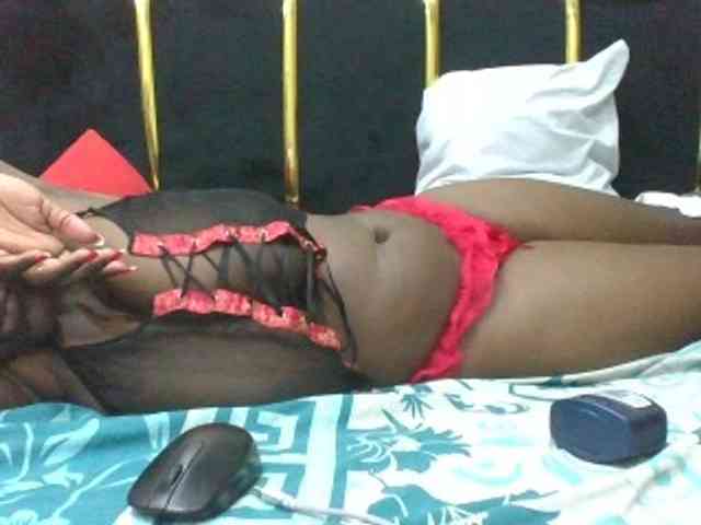 BoobieQueen webcam
