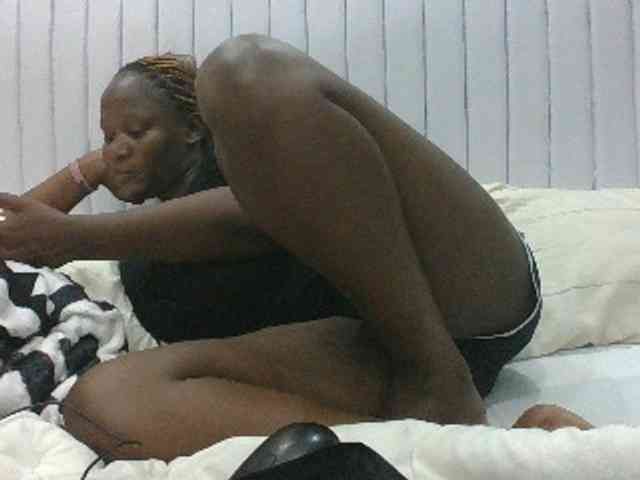 BoobieQueen webcam