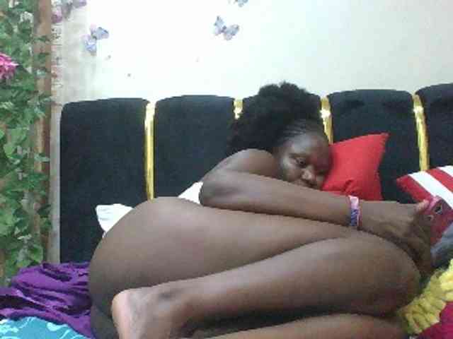 BoobieQueen webcam