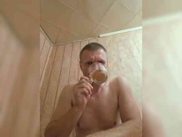 Dmitri43 Live Webcam on BongaCams