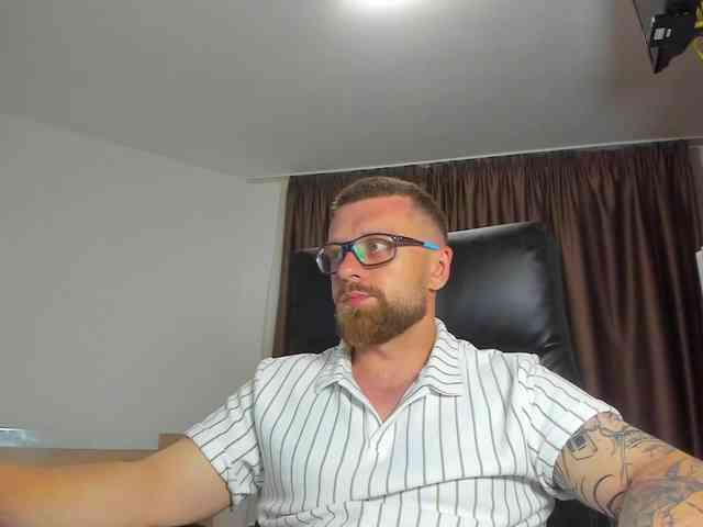 iFindomguy iFindomguy