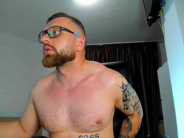 iFindomguy Sex Cam Show