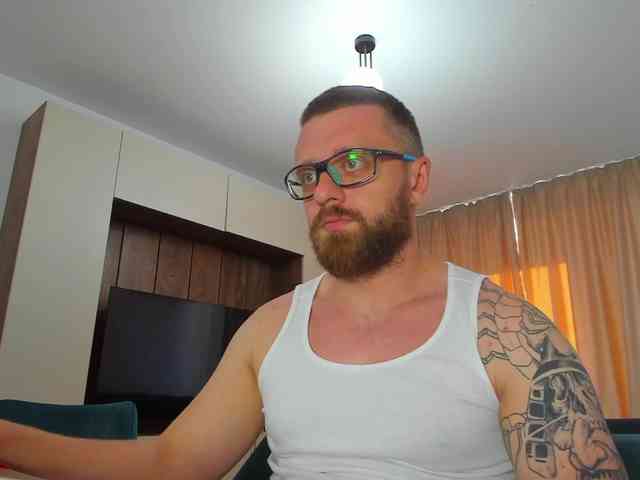iFindomguy