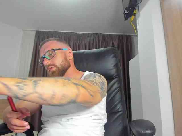 iFindomguy