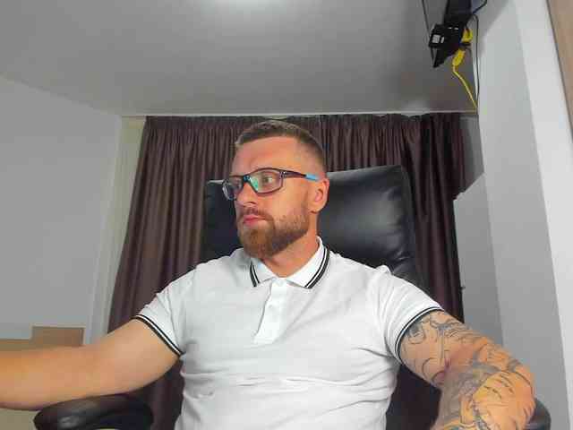 iFindomguy