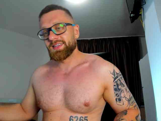 iFindomguy Sex Cam Show