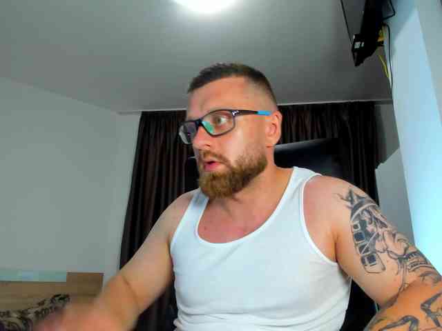 iFindomguy Sex Cam Show