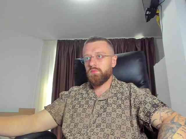 iFindomguy