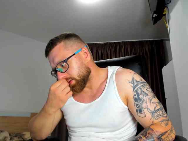 iFindomguy Sex Cam Show