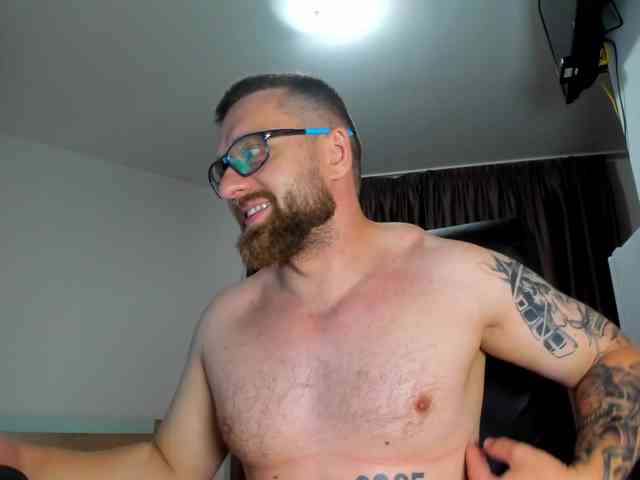 iFindomguy Sex Cam Show